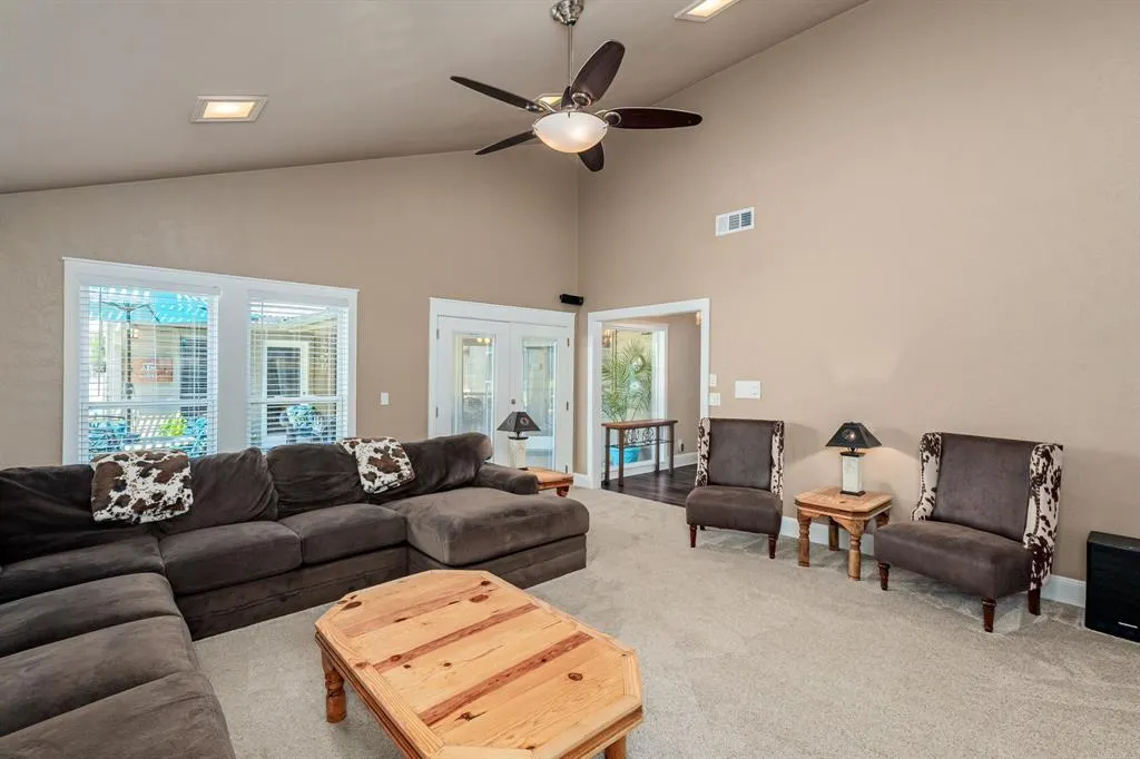 4021 Bosque Drive