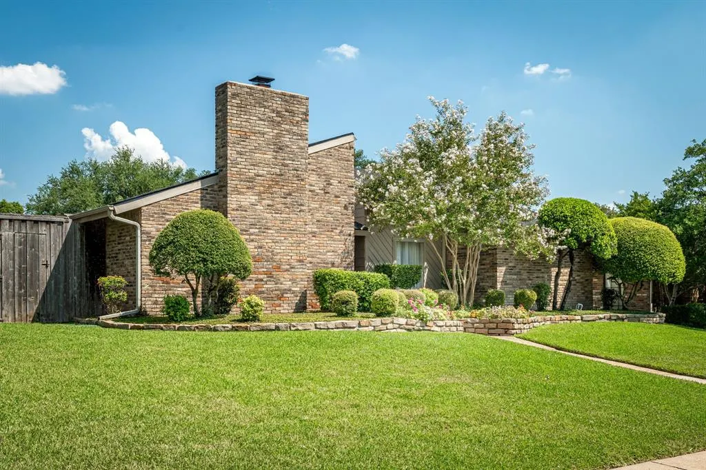 4021 Bosque Drive