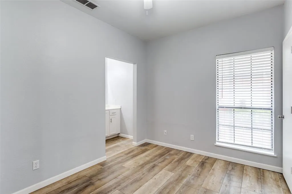 2815 Reagan Street, #1