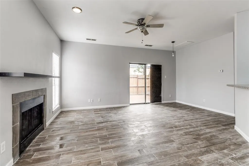 2815 Reagan Street, #1