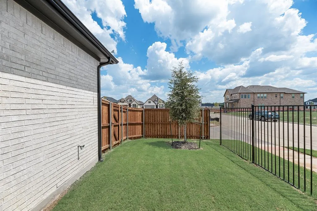 1501 Pintail Place