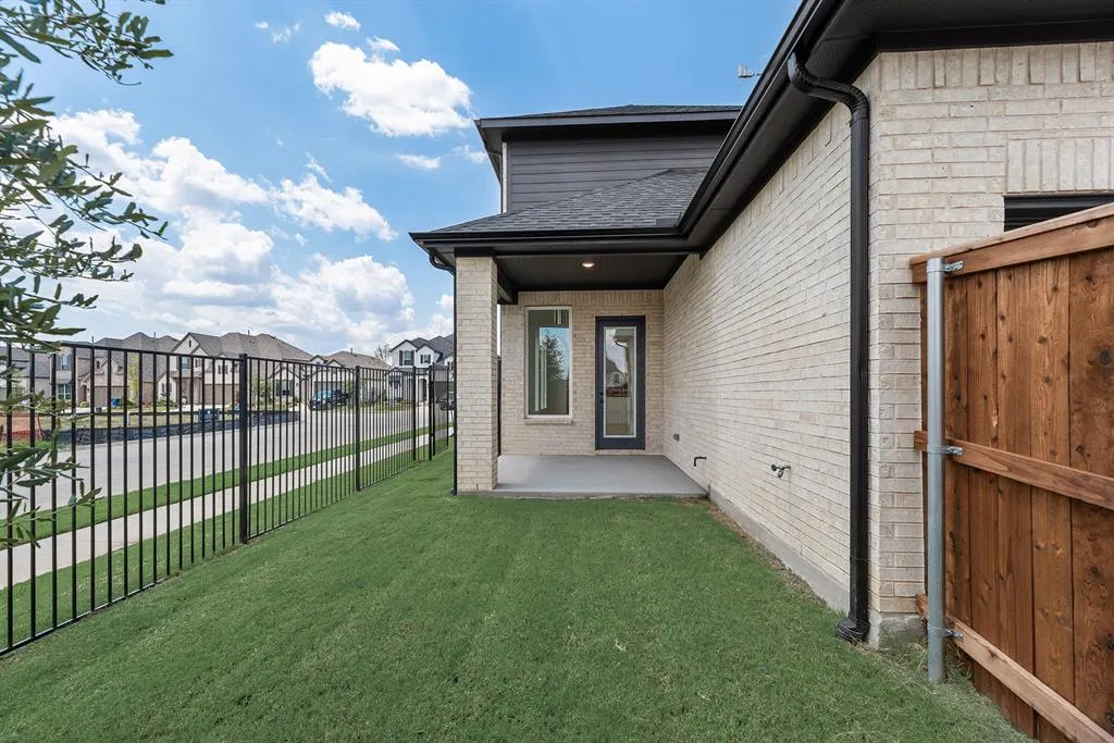 1501 Pintail Place