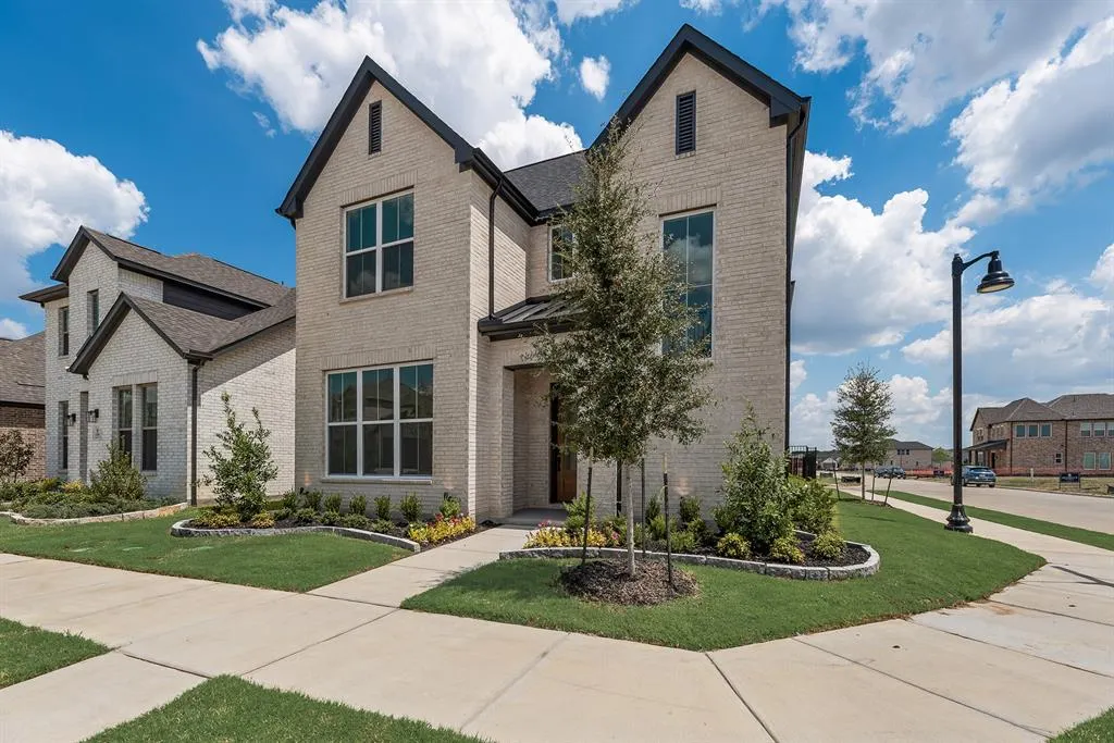 1501 Pintail Place