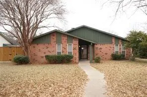 2912 Charter Oak Drive
