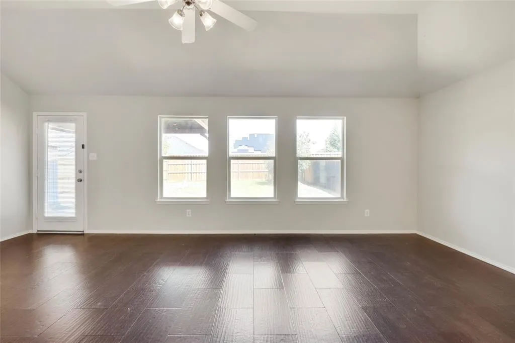 12409 Sunrise Drive