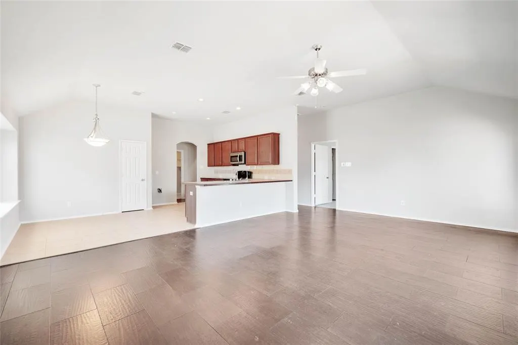 12409 Sunrise Drive