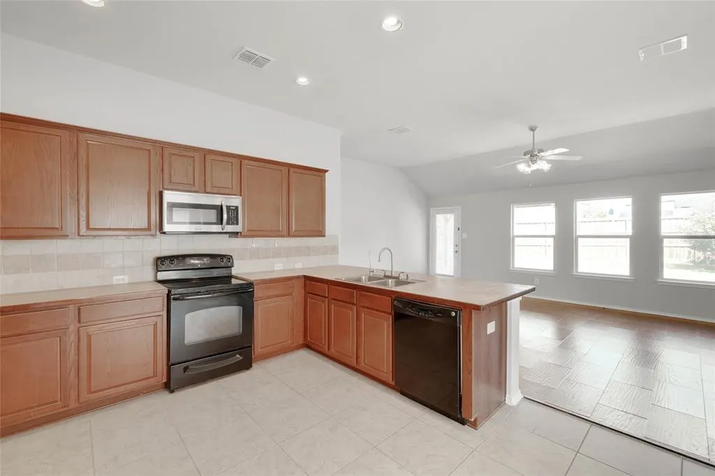 12409 Sunrise Drive