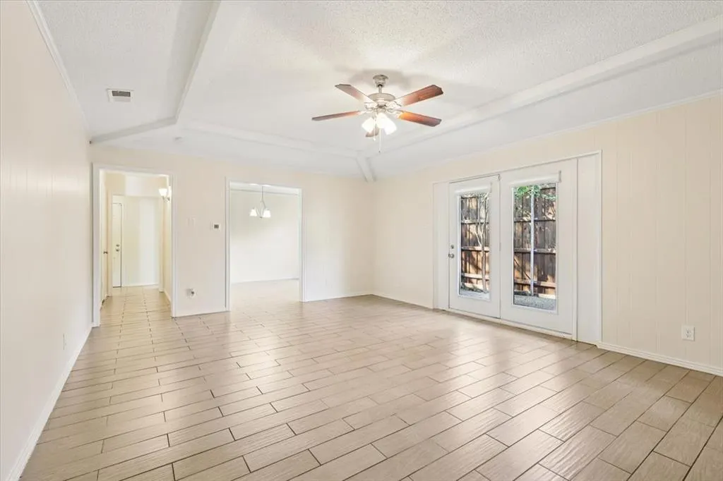 10655 Sandpiper