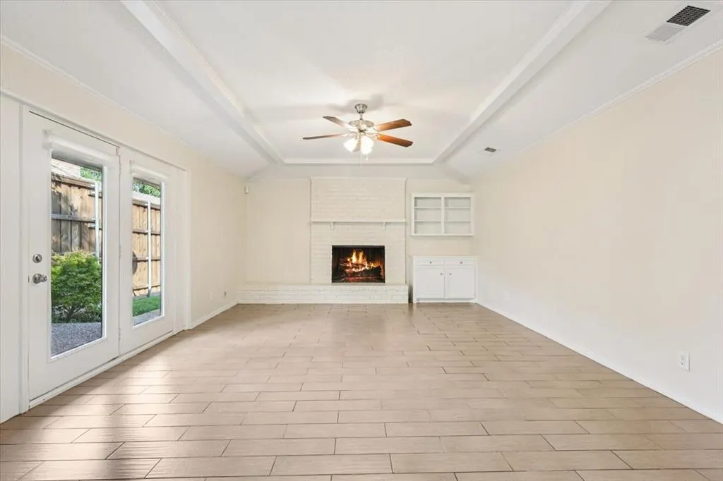 10655 Sandpiper
