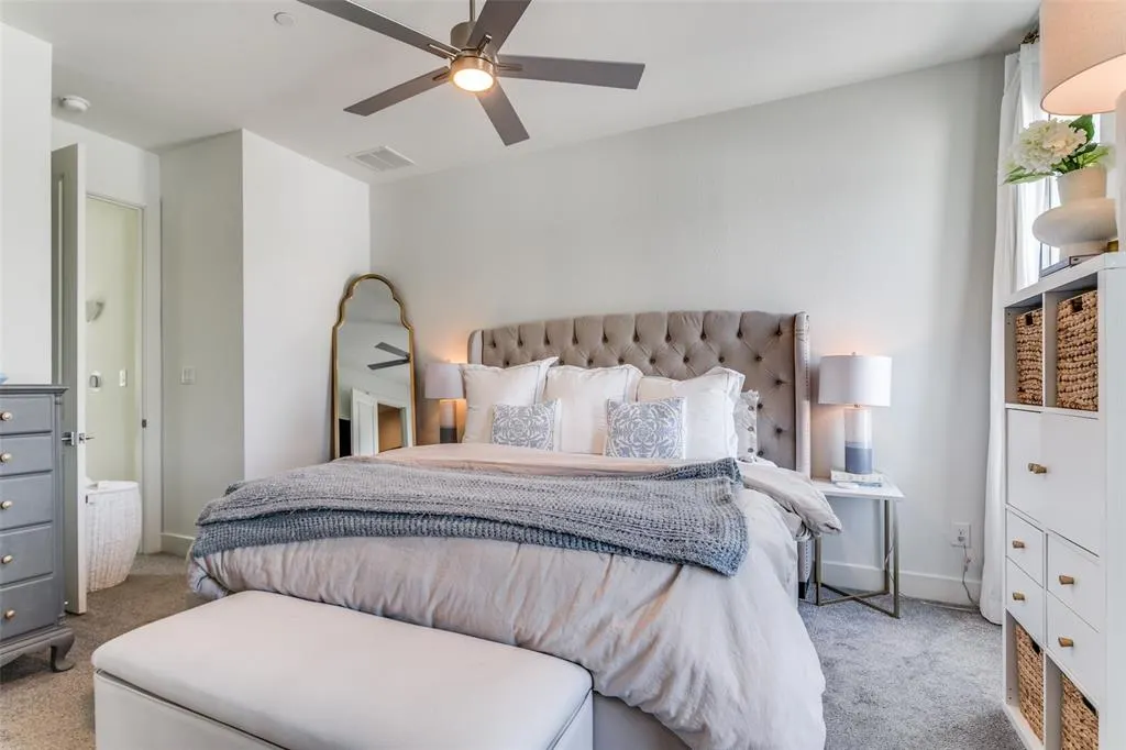 5515 Bryan Parkway, #102