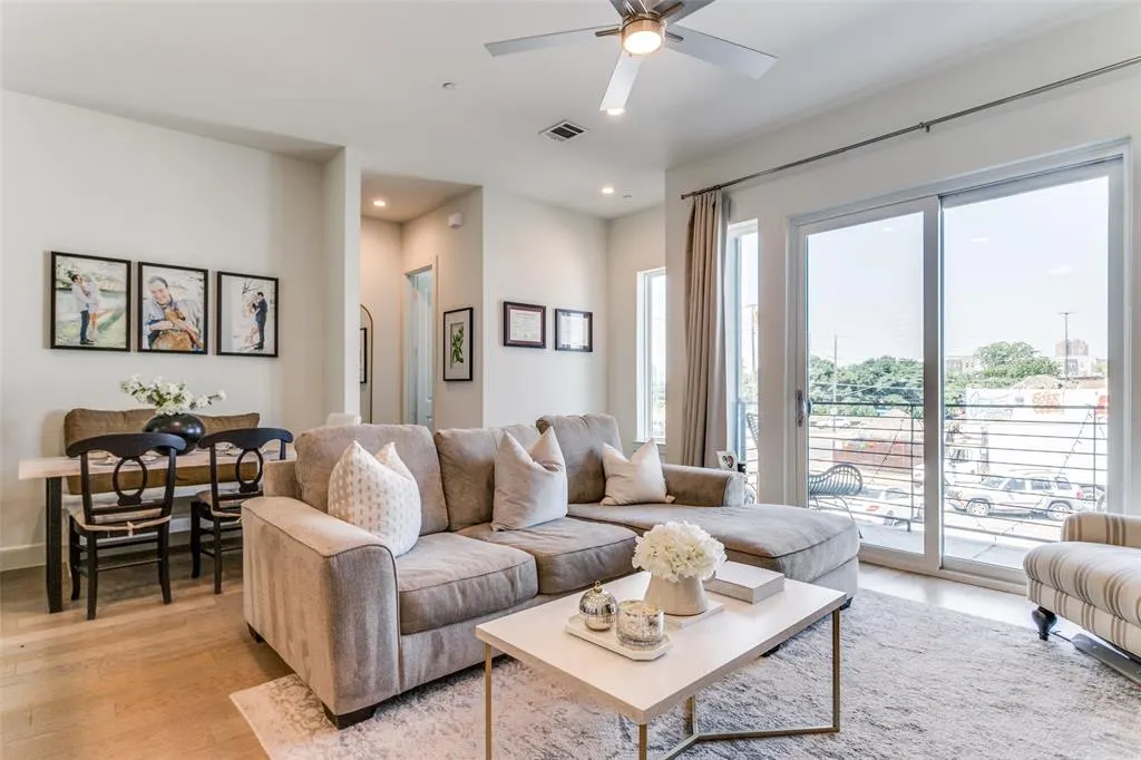 5515 Bryan Parkway, #102