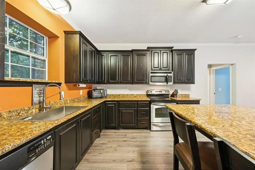 4360 County Road 411