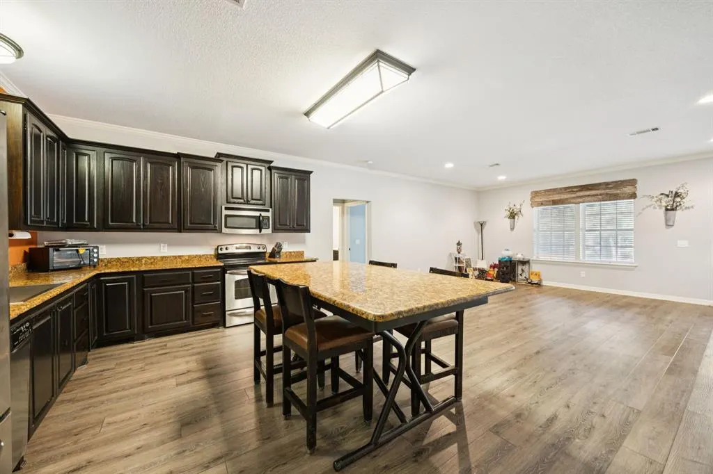 4360 County Road 411