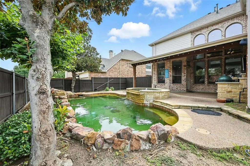 1108 Italy Drive
