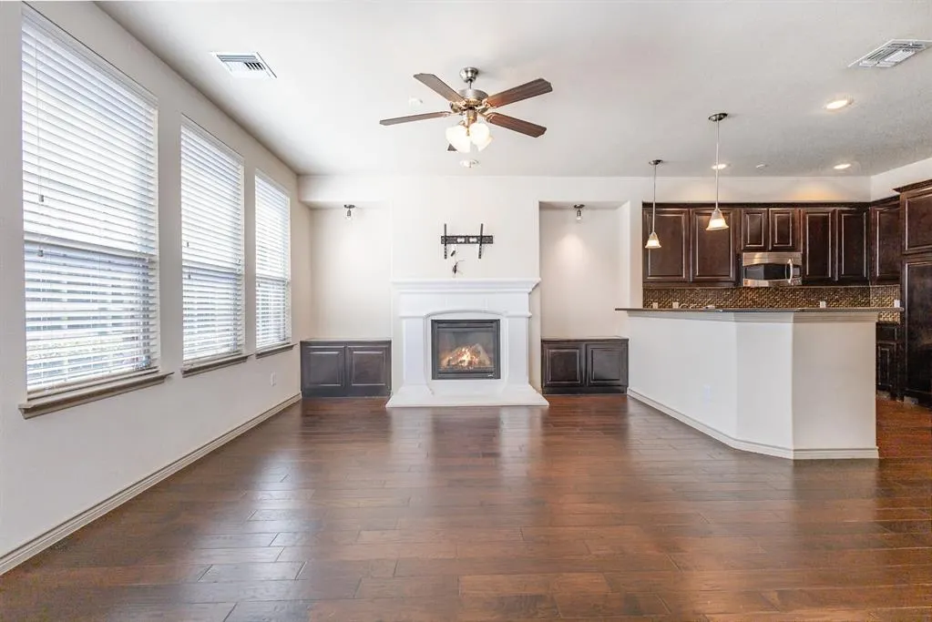 5727 Knox Drive