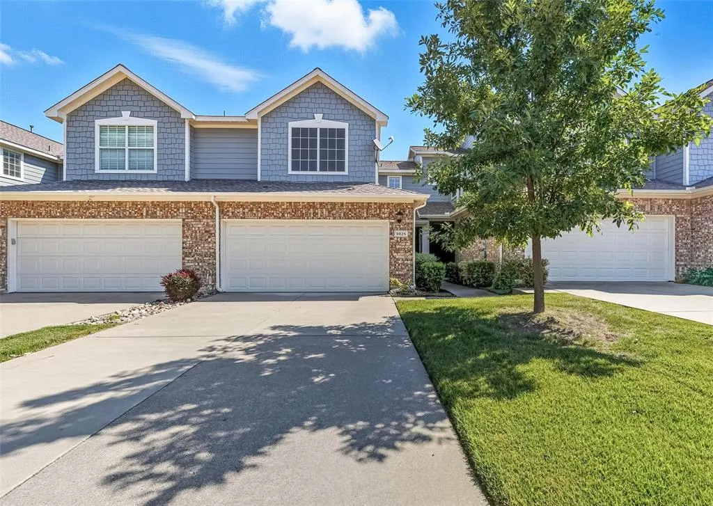 9824 Cambria Court