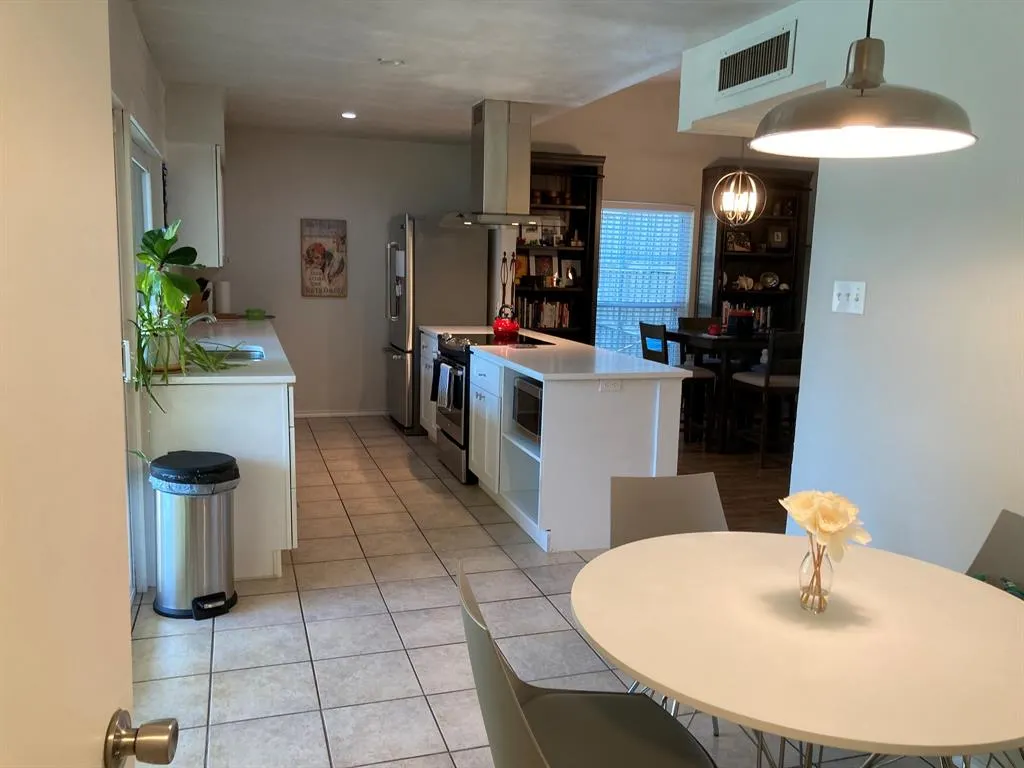 6331 N Jim Miller Road