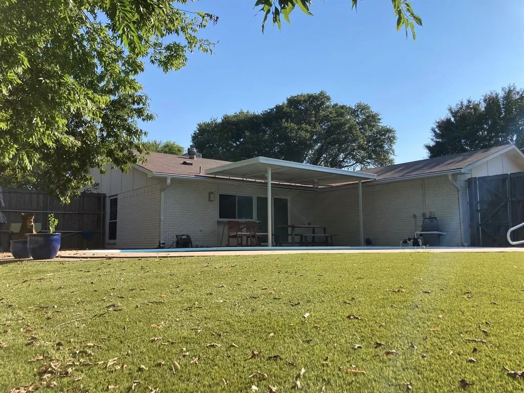6331 N Jim Miller Road