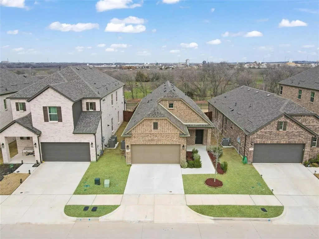 713 Caroline Drive