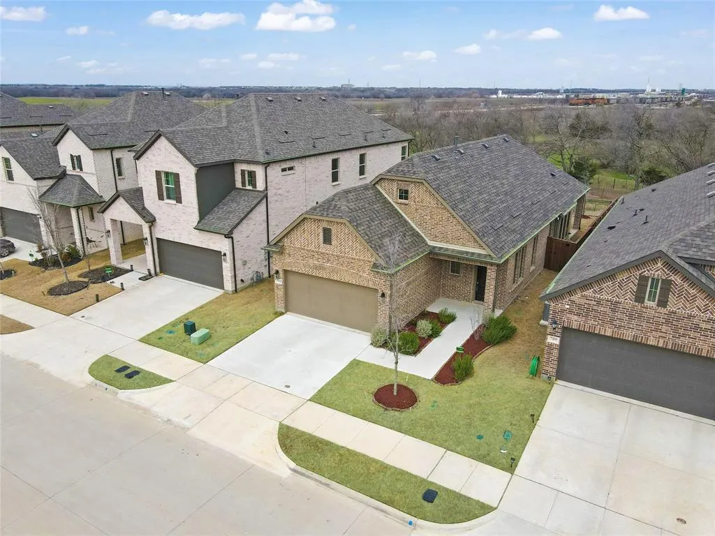 713 Caroline Drive