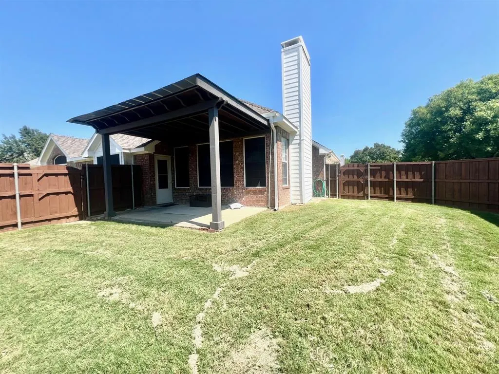 2011 Greenfield Lane