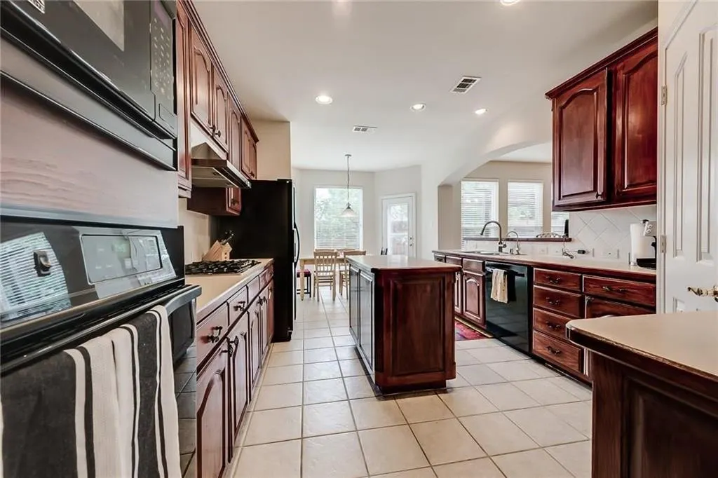 11989 Cobblestone Drive