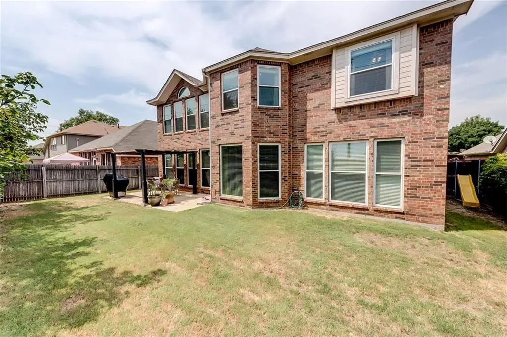 11989 Cobblestone Drive