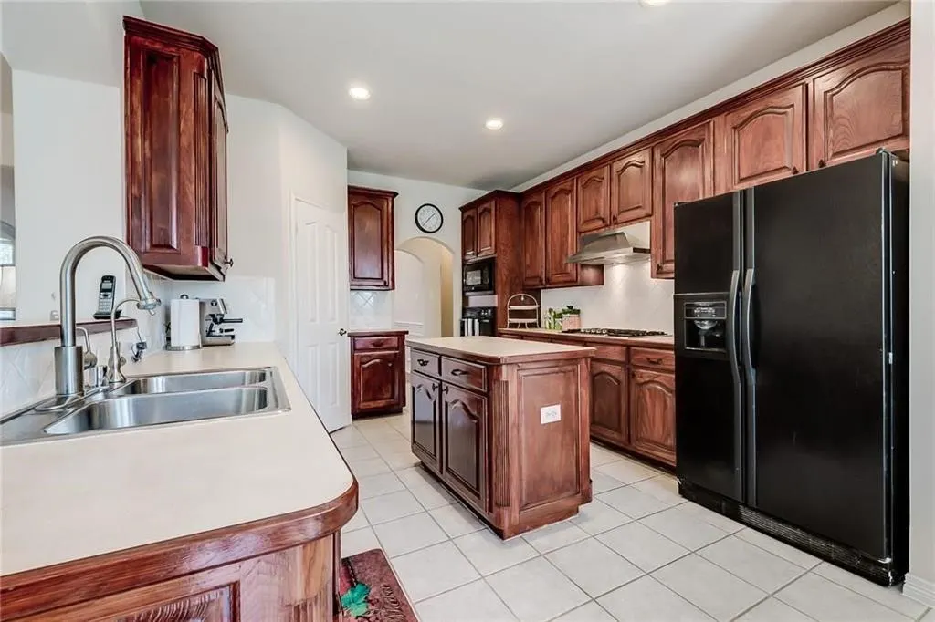 11989 Cobblestone Drive