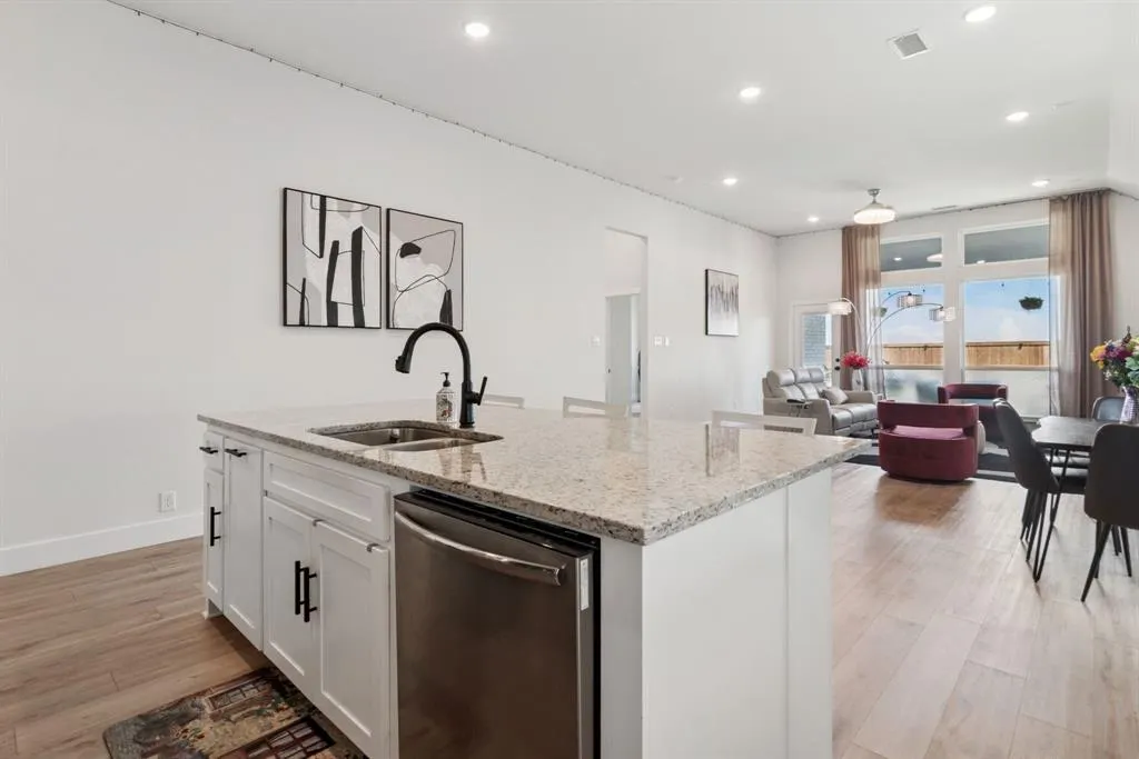 6109 Lake Brook Drive