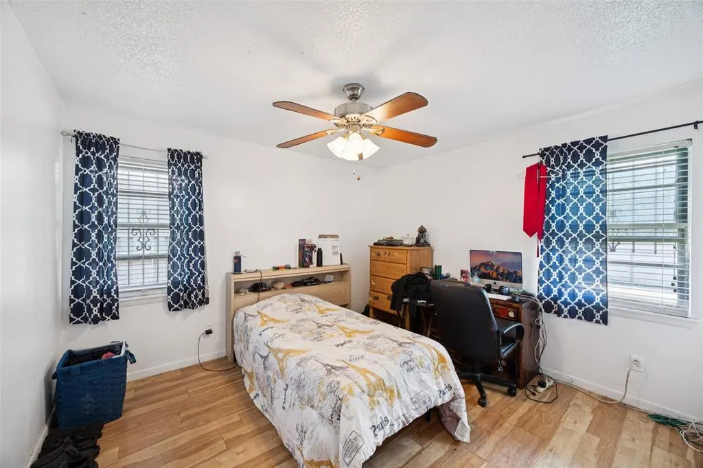 8332 Foxwood Lane