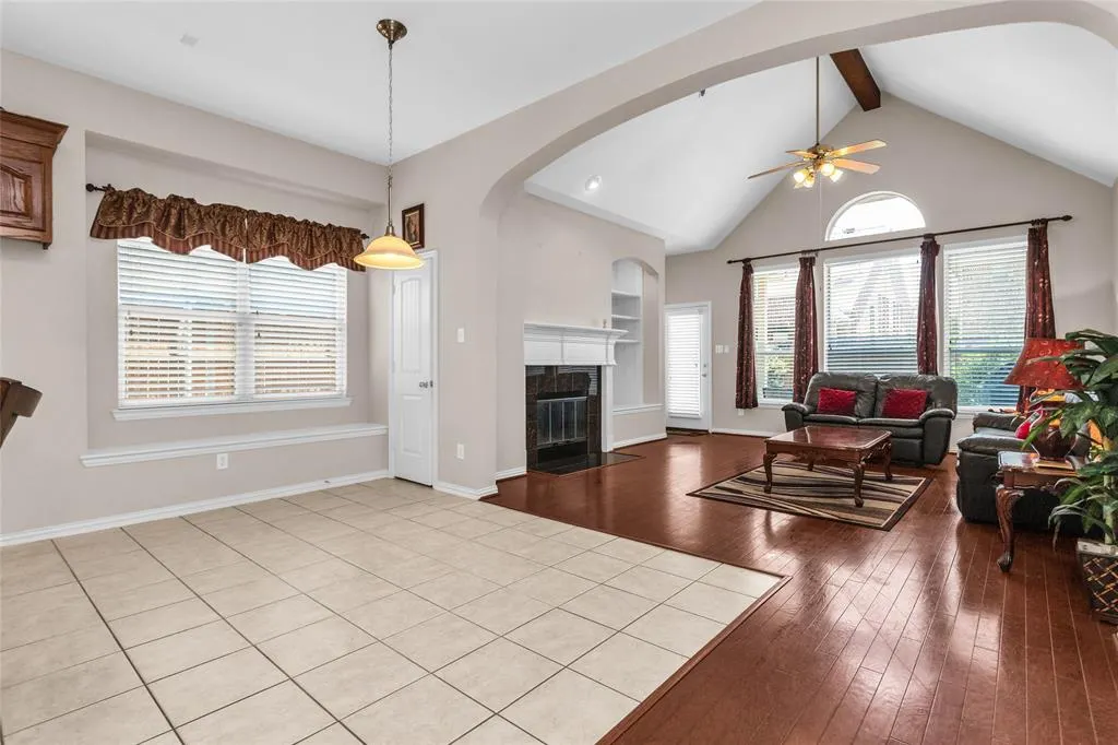3207 Camden Bluff Road