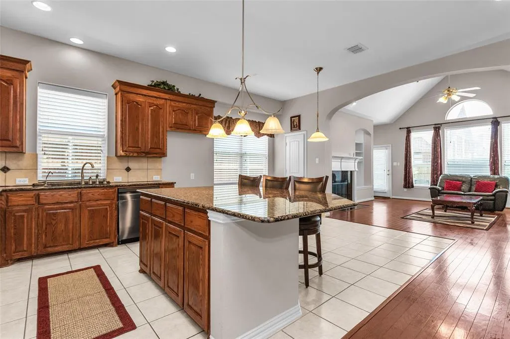 3207 Camden Bluff Road