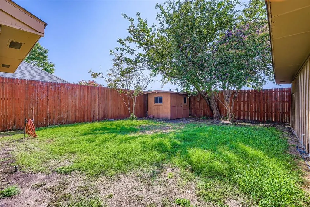 3005 Saddlehead Drive