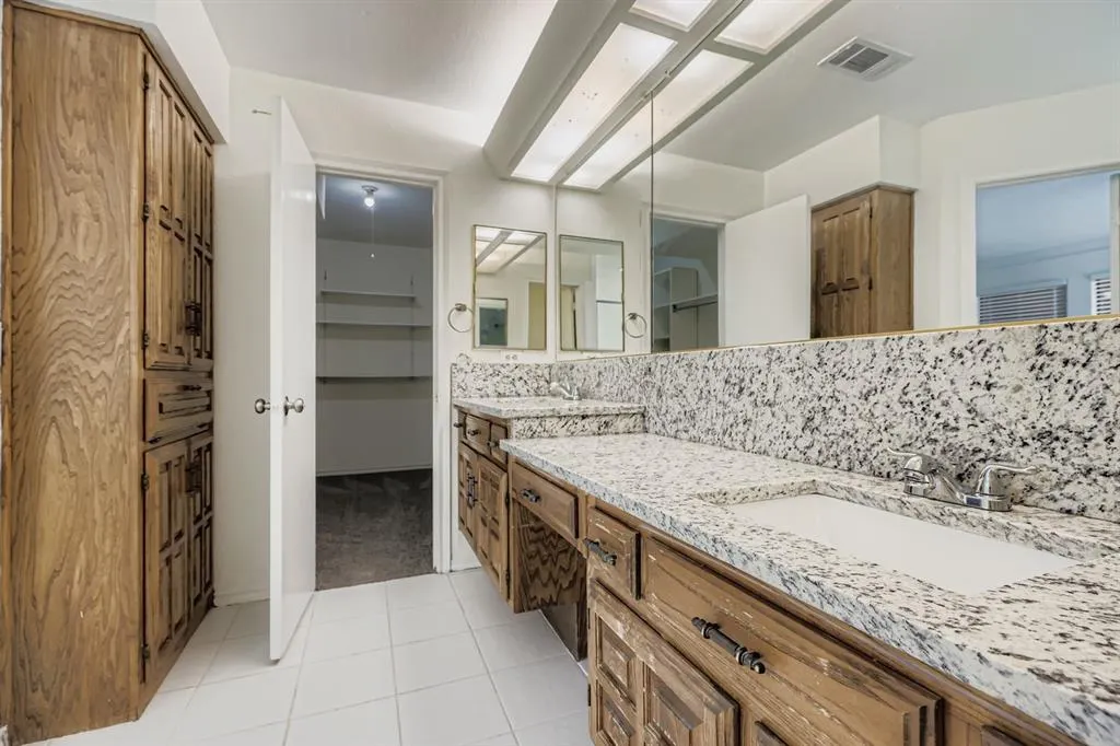 3005 Saddlehead Drive