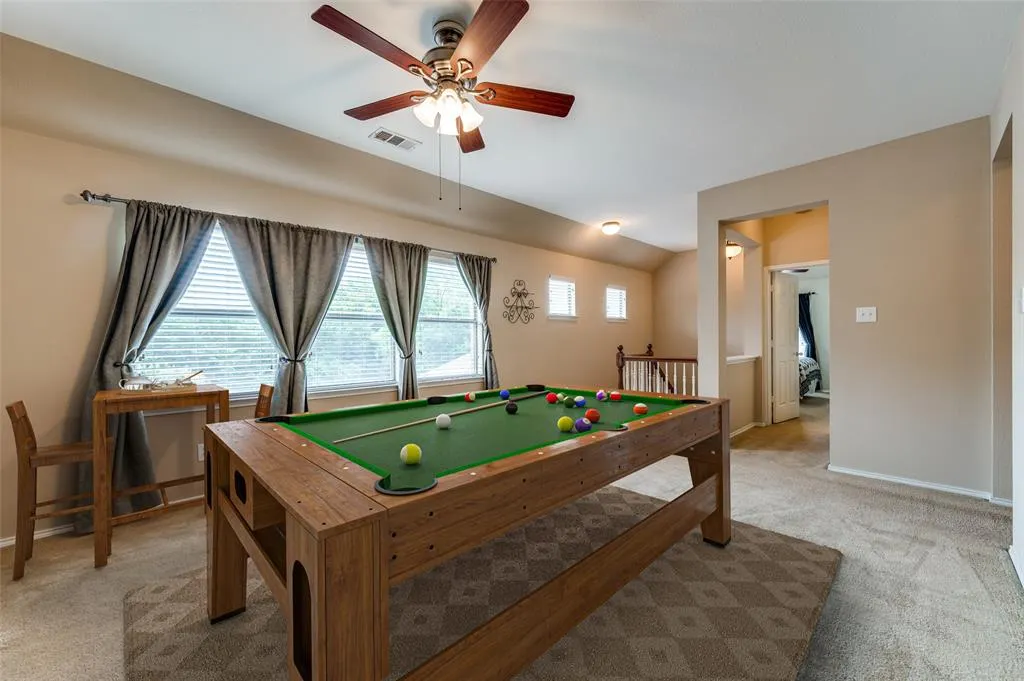 2748 Indian Oak Drive