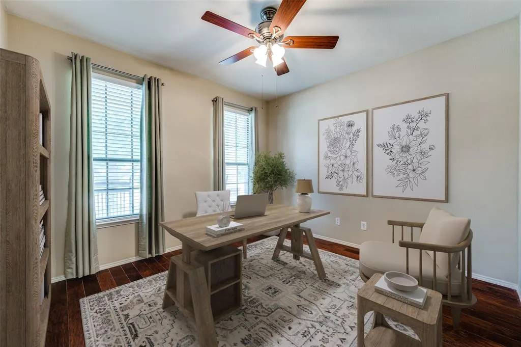 2748 Indian Oak Drive