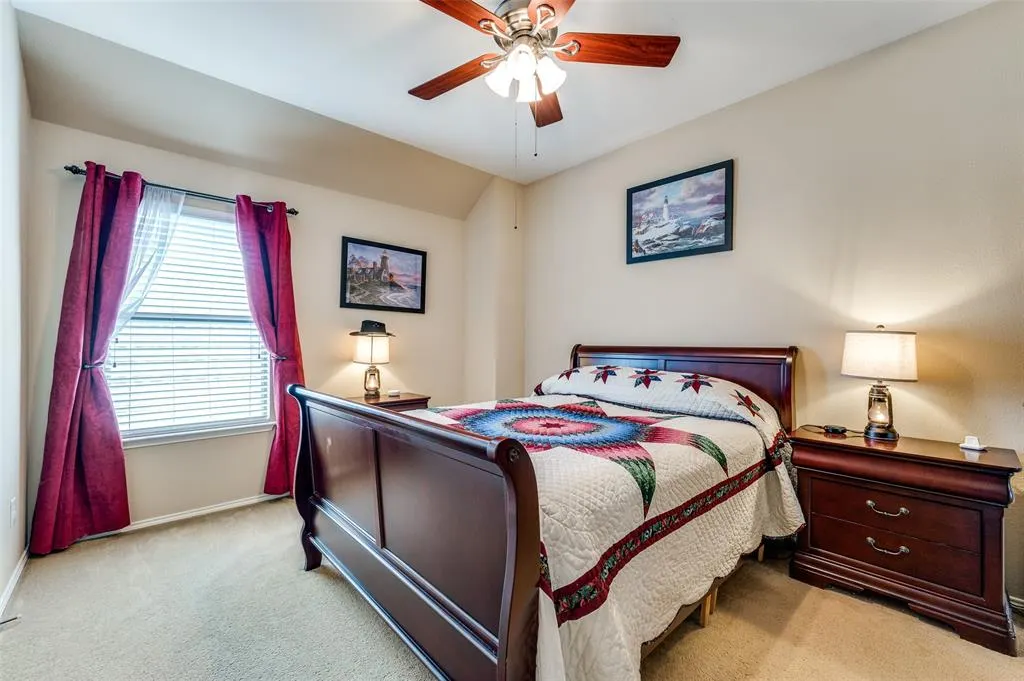 2748 Indian Oak Drive