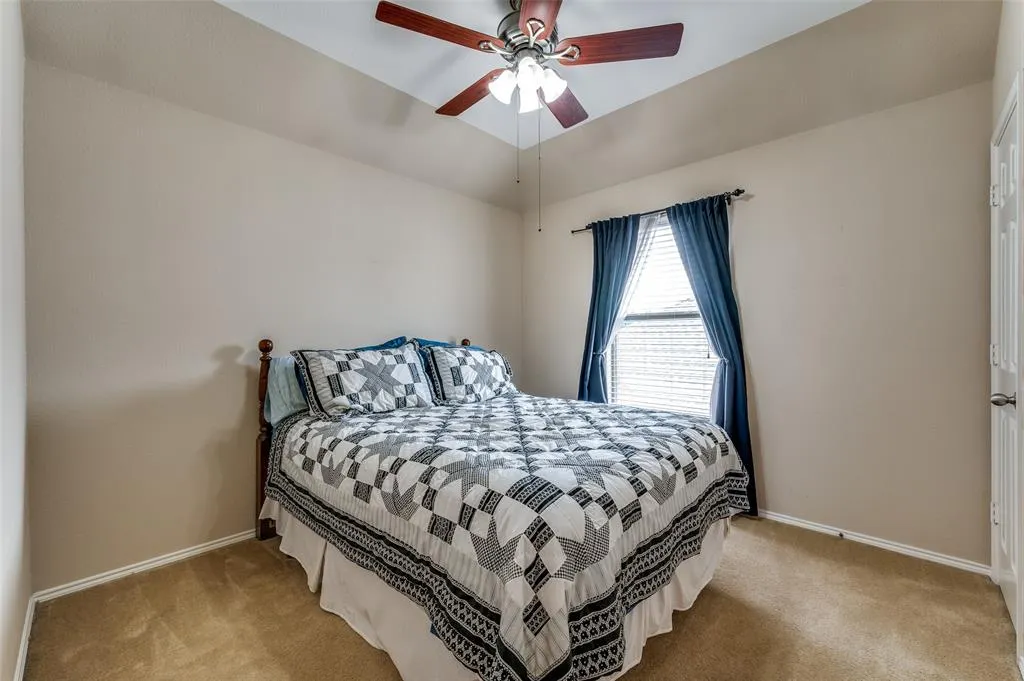 2748 Indian Oak Drive