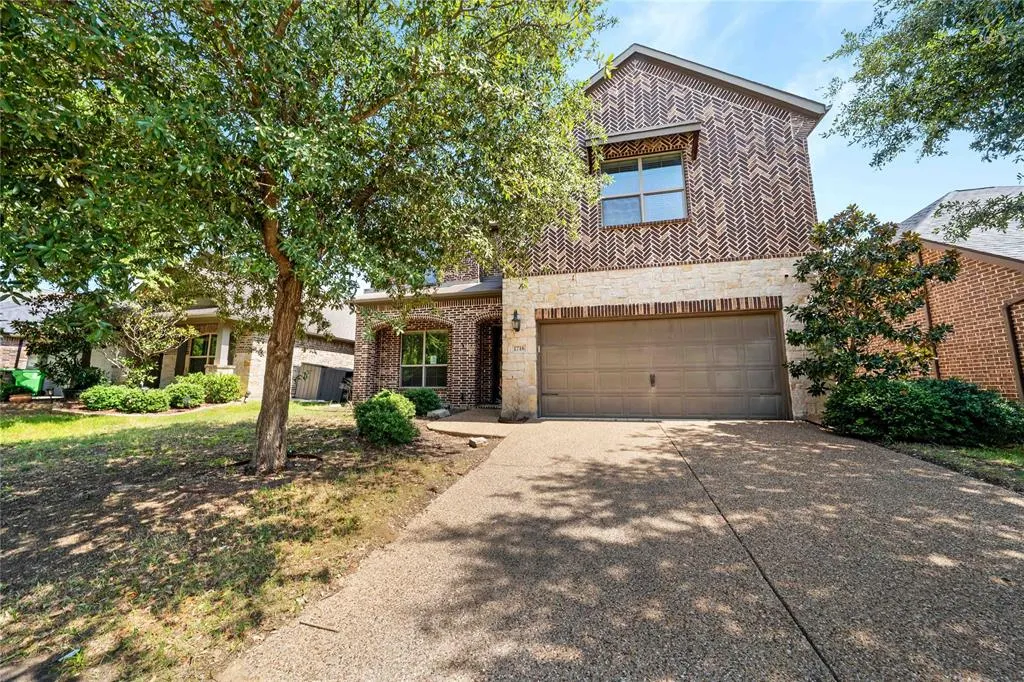 1716 Medina Lane
