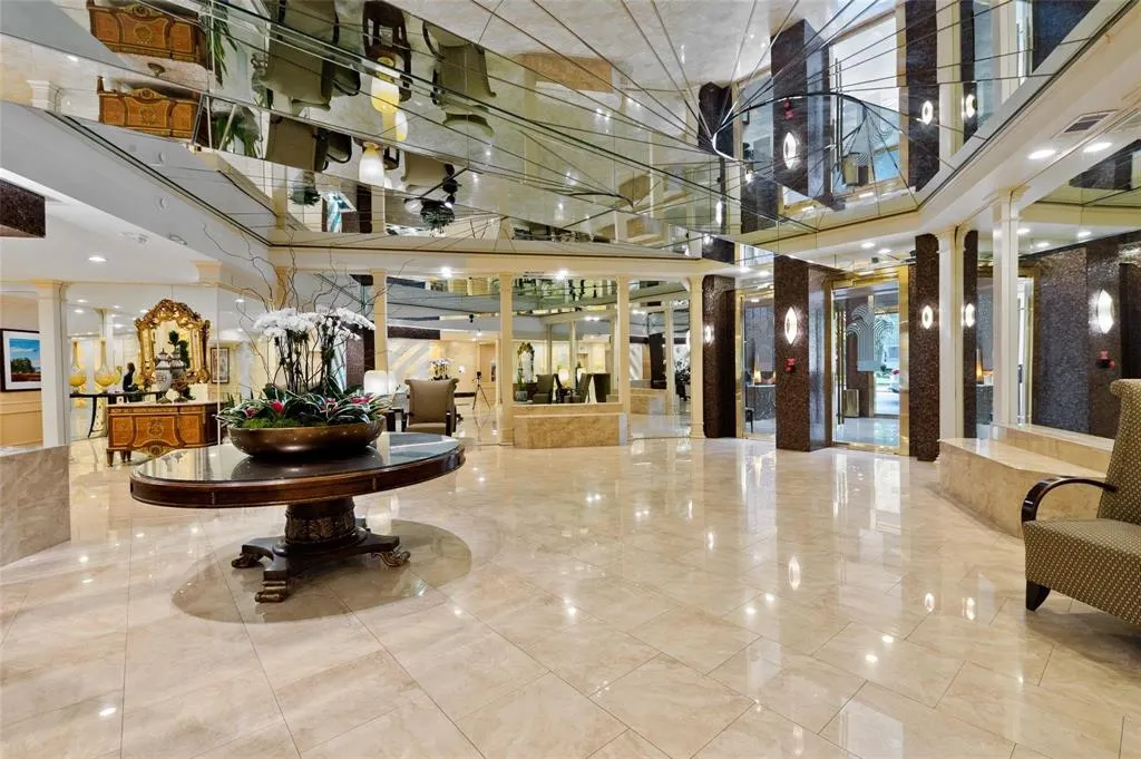 5200 Keller Springs Road, #736