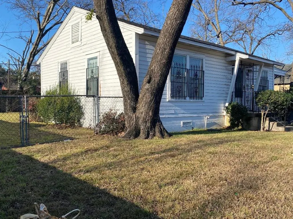 3415 Edgewood Street