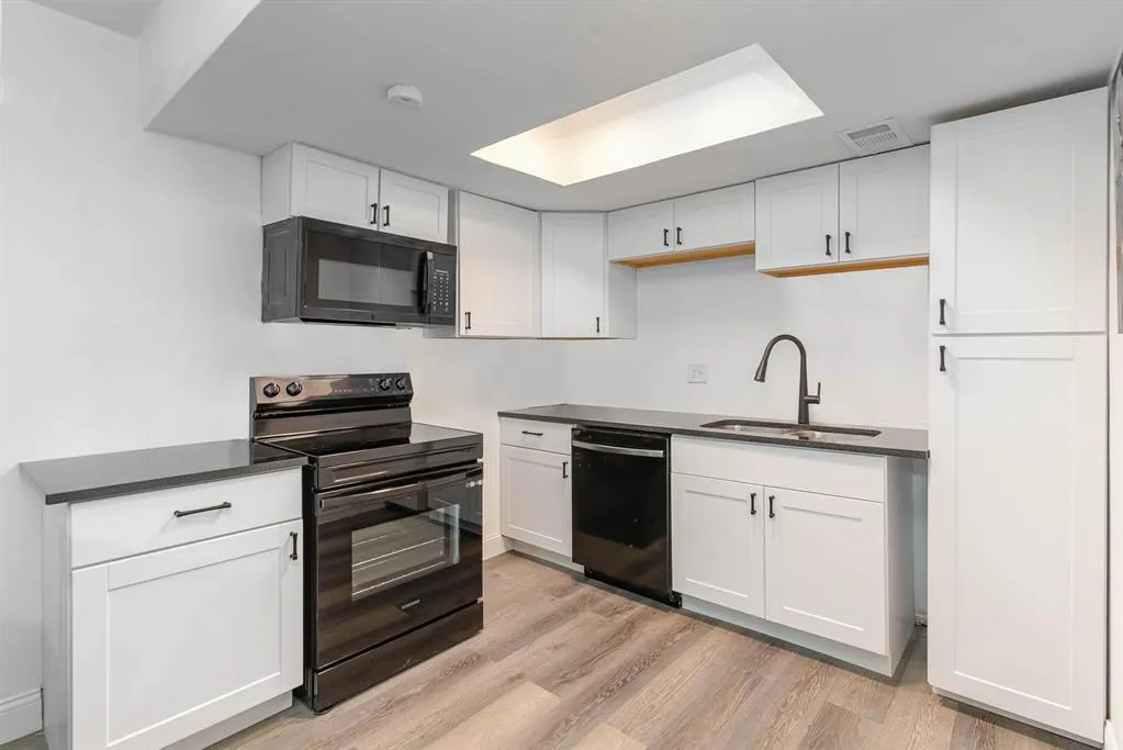 5625 Harvest Hill Road, #2020