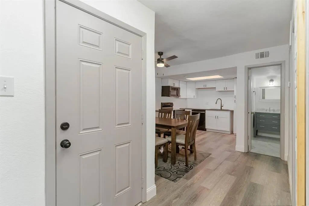 5625 Harvest Hill Road, #2020