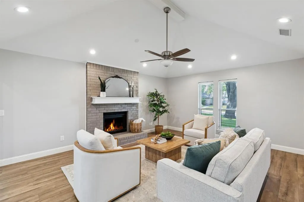 3240 Anchor Drive