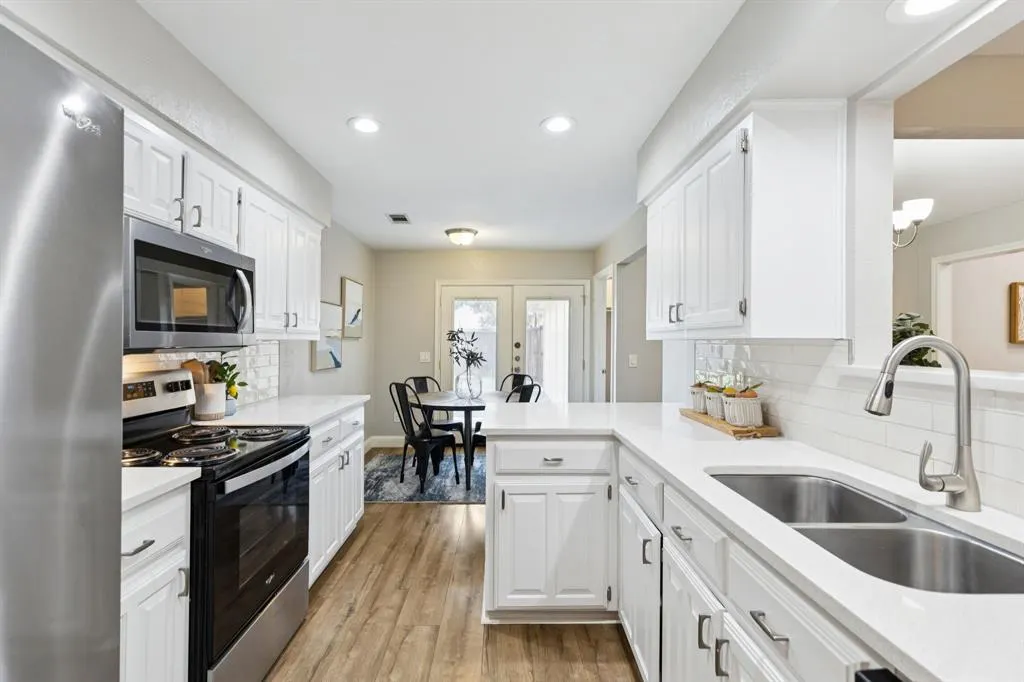 3240 Anchor Drive