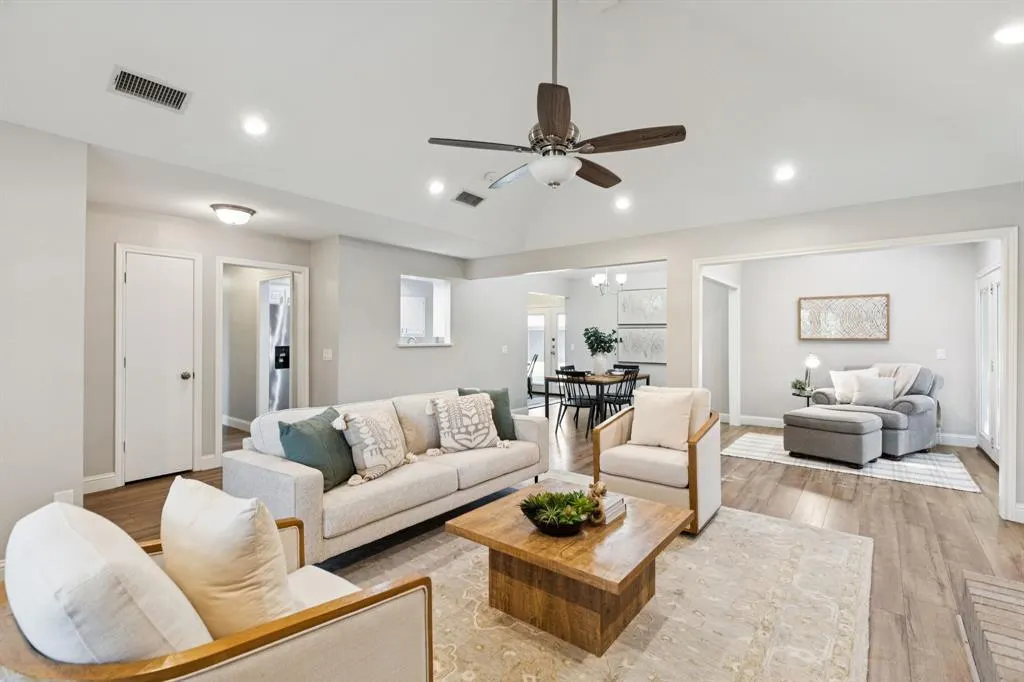 3240 Anchor Drive