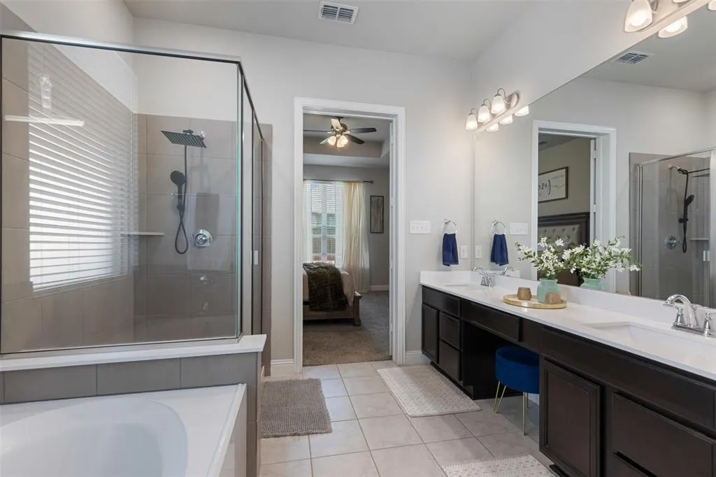 1305 Saddle Ridge Drive