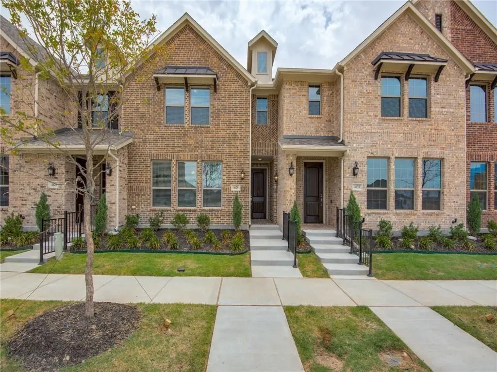 4629 Piedras Lanzar Drive