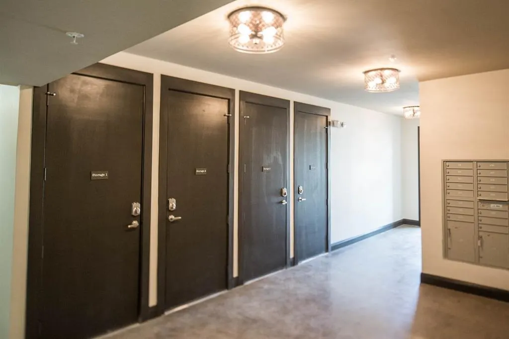 908 N Bishop Avenue, #2-103