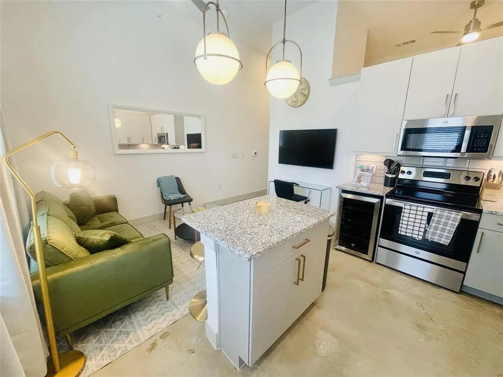 13701 Montfort Drive, #1329